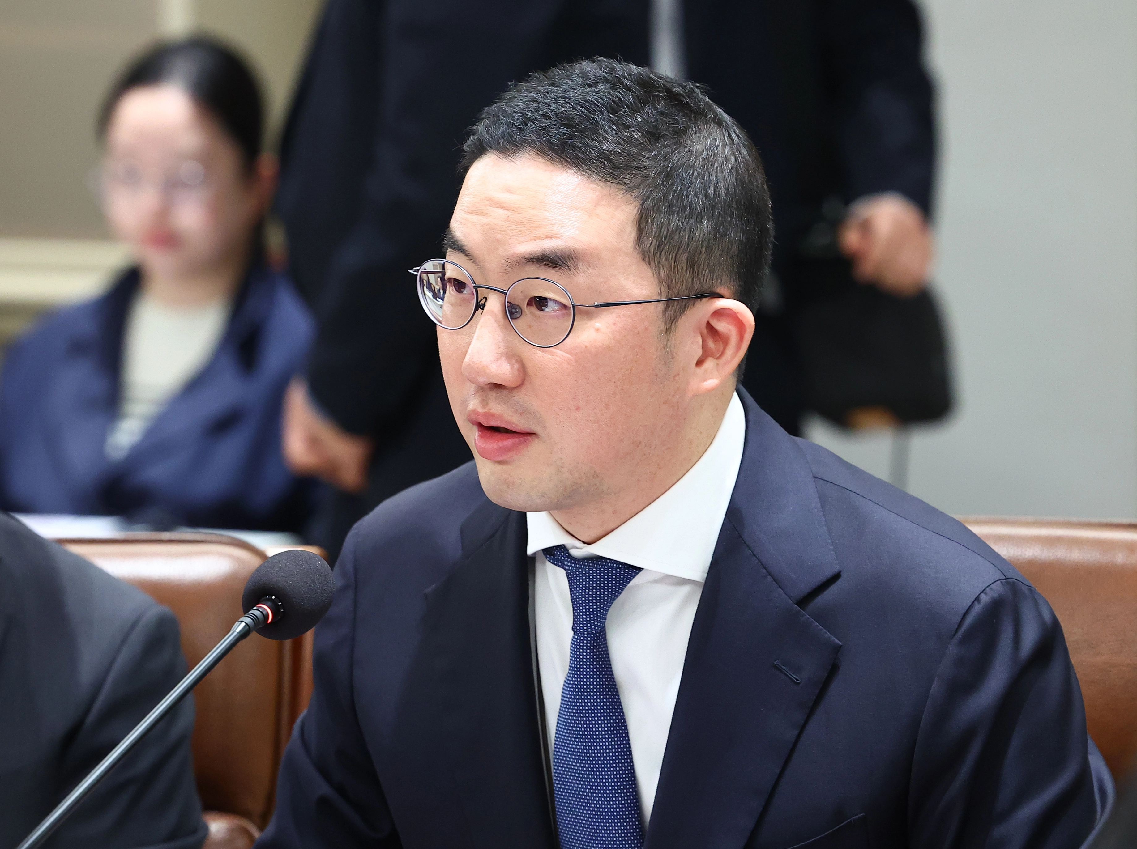 문서화 인쇄 폰트 크기 구광모 회장, LG家 상속소송 승소…법원, 세모녀 청구 기각 송고시간 2026-02-12 10:13 한미 관세협상 후속 민관 합동회의, 발언하는 구광모 회장