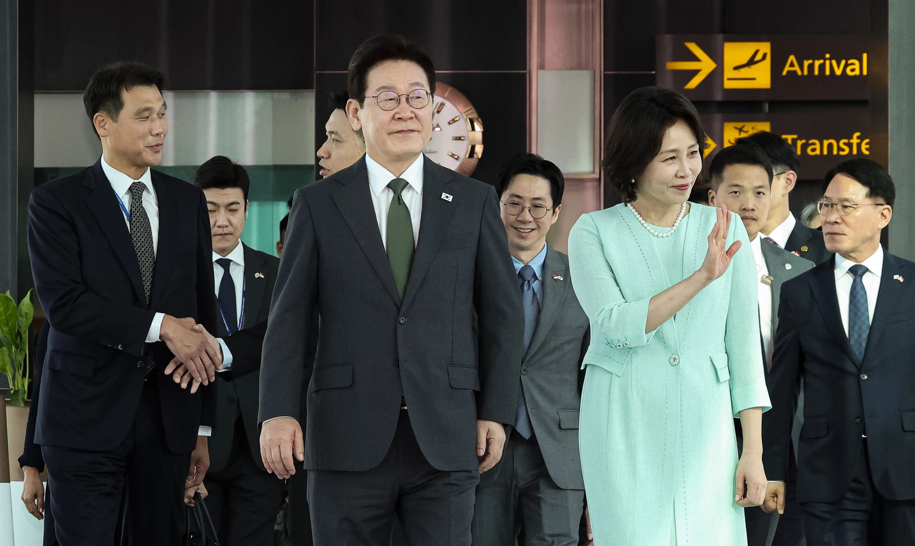 싱가포르 국빈방문 마친 이재명 대통령