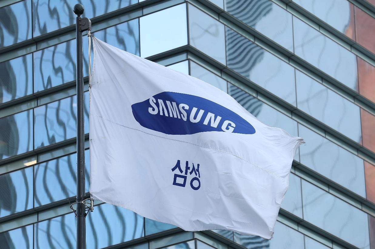 ์ผ์ฑ์ ์ ์์ด์ฌ์ฅ