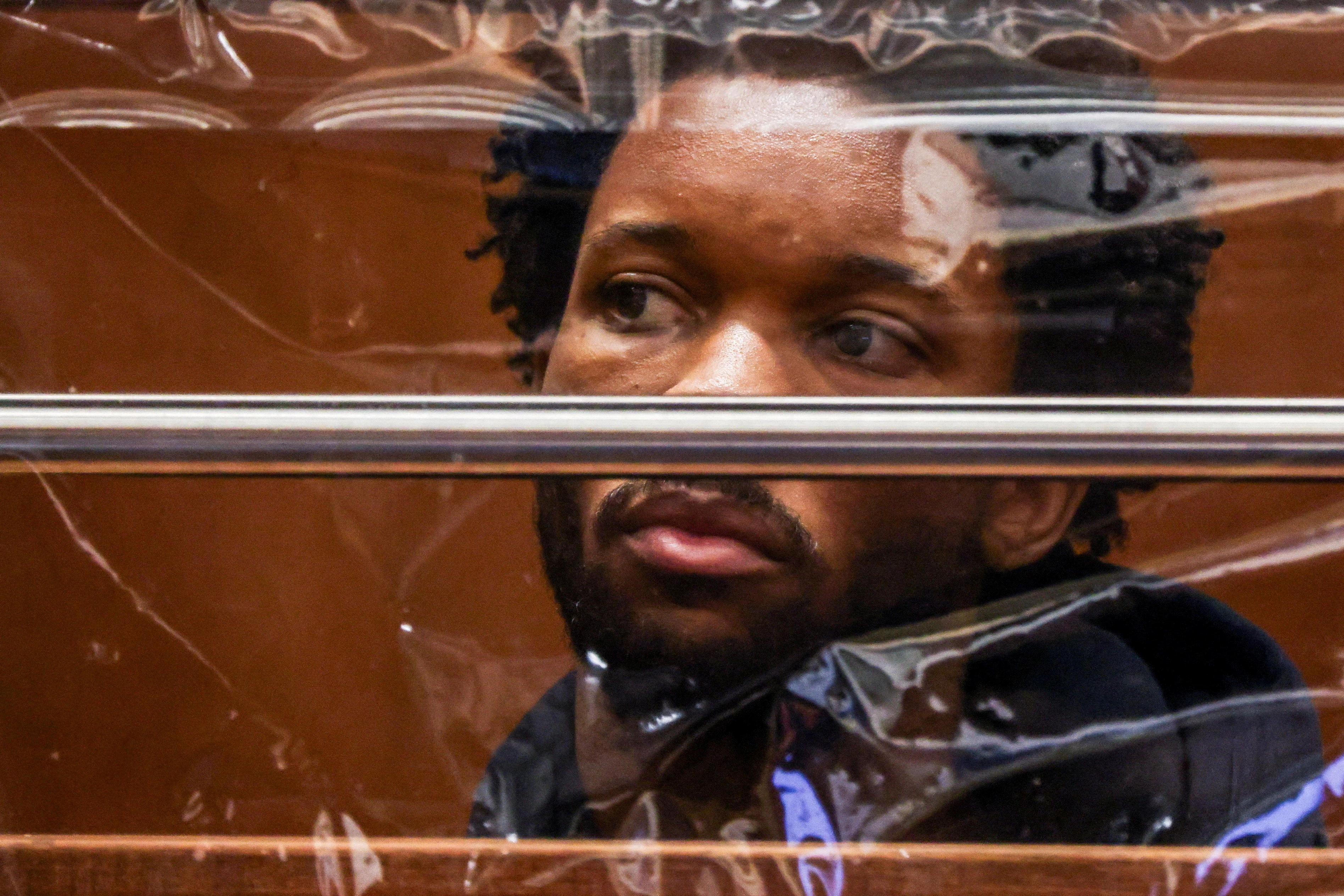 1급 살인 혐의로 기소된 미국 가수 데이비드(D4vd)